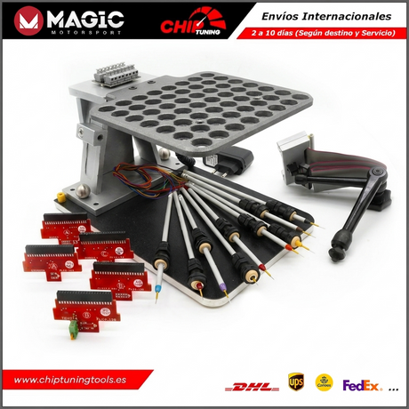 Estación de trabajo completa Universal MAGBench FULL kit FLK10 de Magic Motorsport con accesorios.